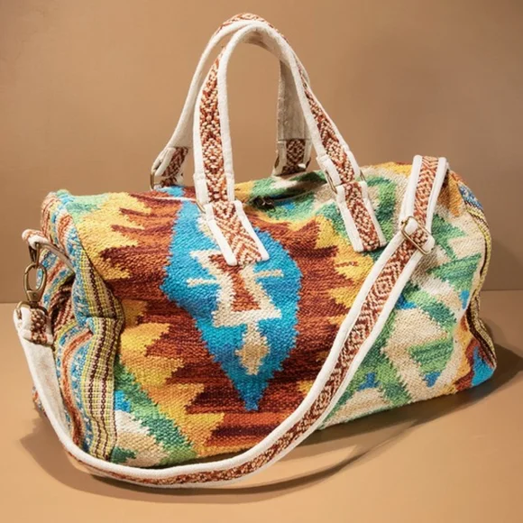 Boho Travel Bag - Ethnic Navajo Design - Handwoven from Fully Fine Cotton - Picture 2 of 9